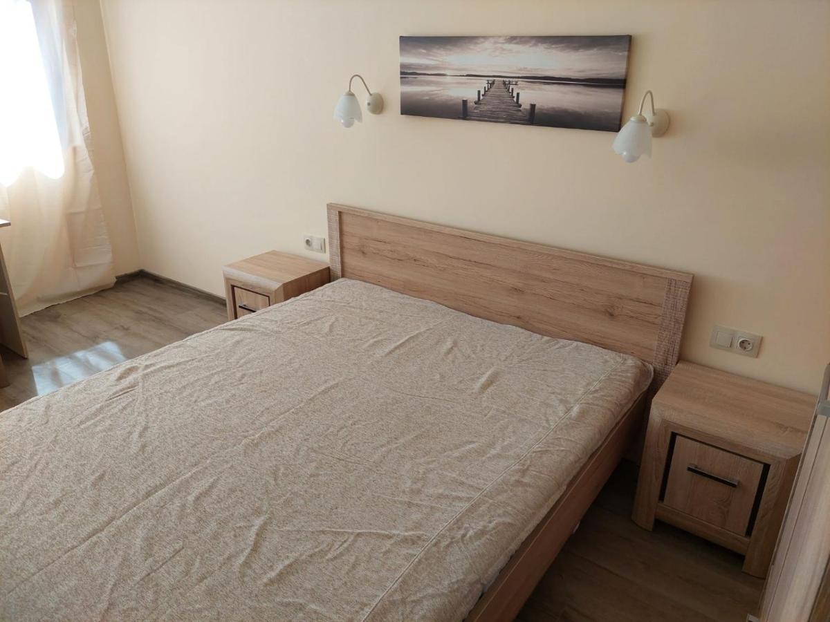 Апартаменти За Гости Делукс Burgas Exterior foto