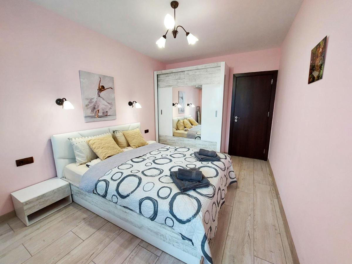 Апартаменти За Гости Делукс Burgas Exterior foto